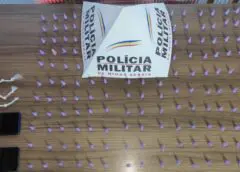 Suspeitos fogem, mas polícia apreende grande quantidade de cocaína e crack em Itabirito