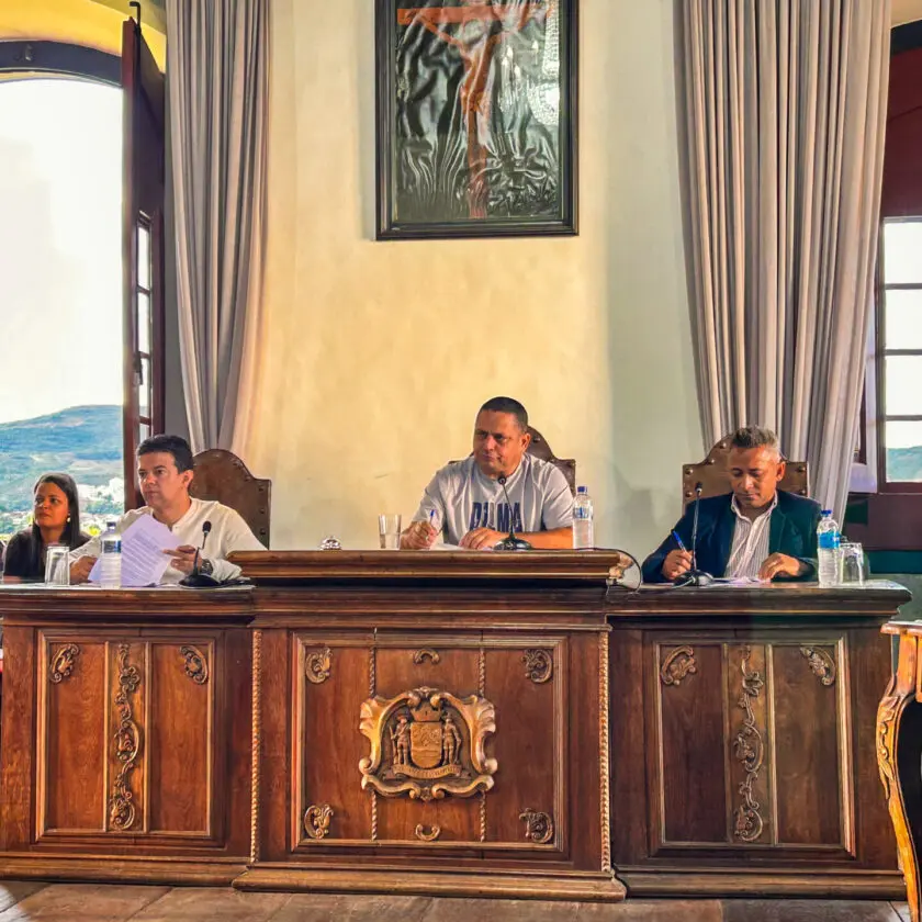 Câmara de Mariana aprova Conselho e Fundo Municipal de Saneamento