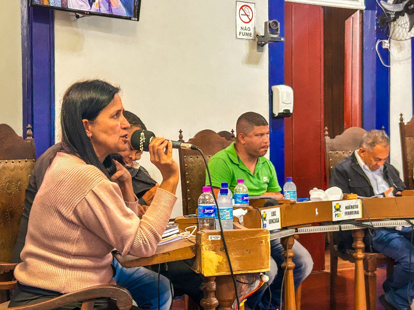 Vereadora cobra ampliação do acesso a próteses dentárias em Ouro Preto