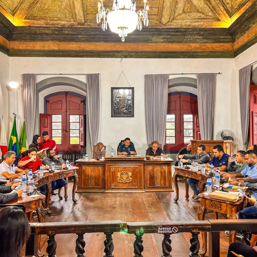 Câmara debate situação de patrimônio arqueológico em Mariana