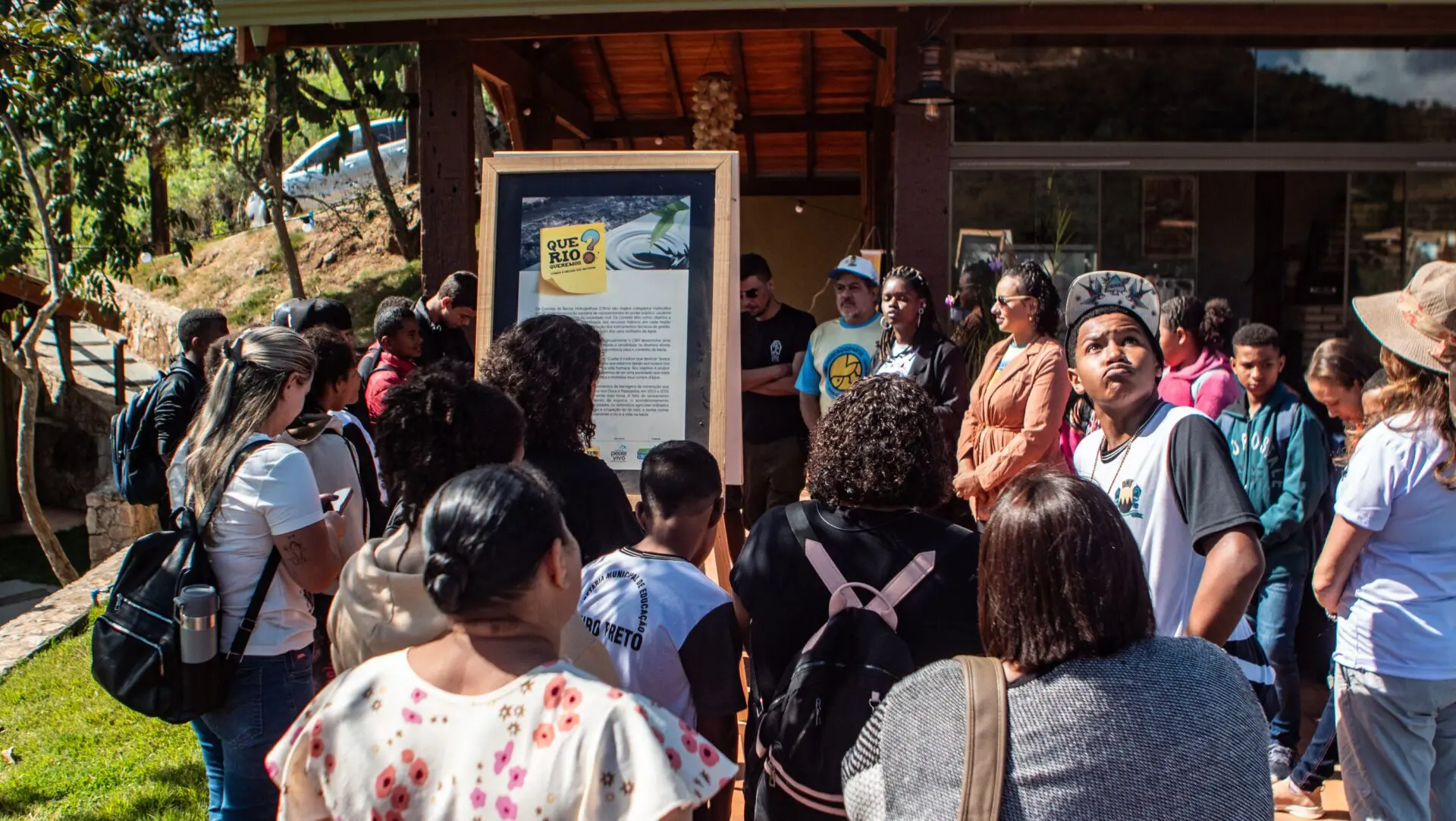 Alunos descobrem e refletem sobre o 'tesouro' que nasce em Ouro Preto, o Rio das Velhas