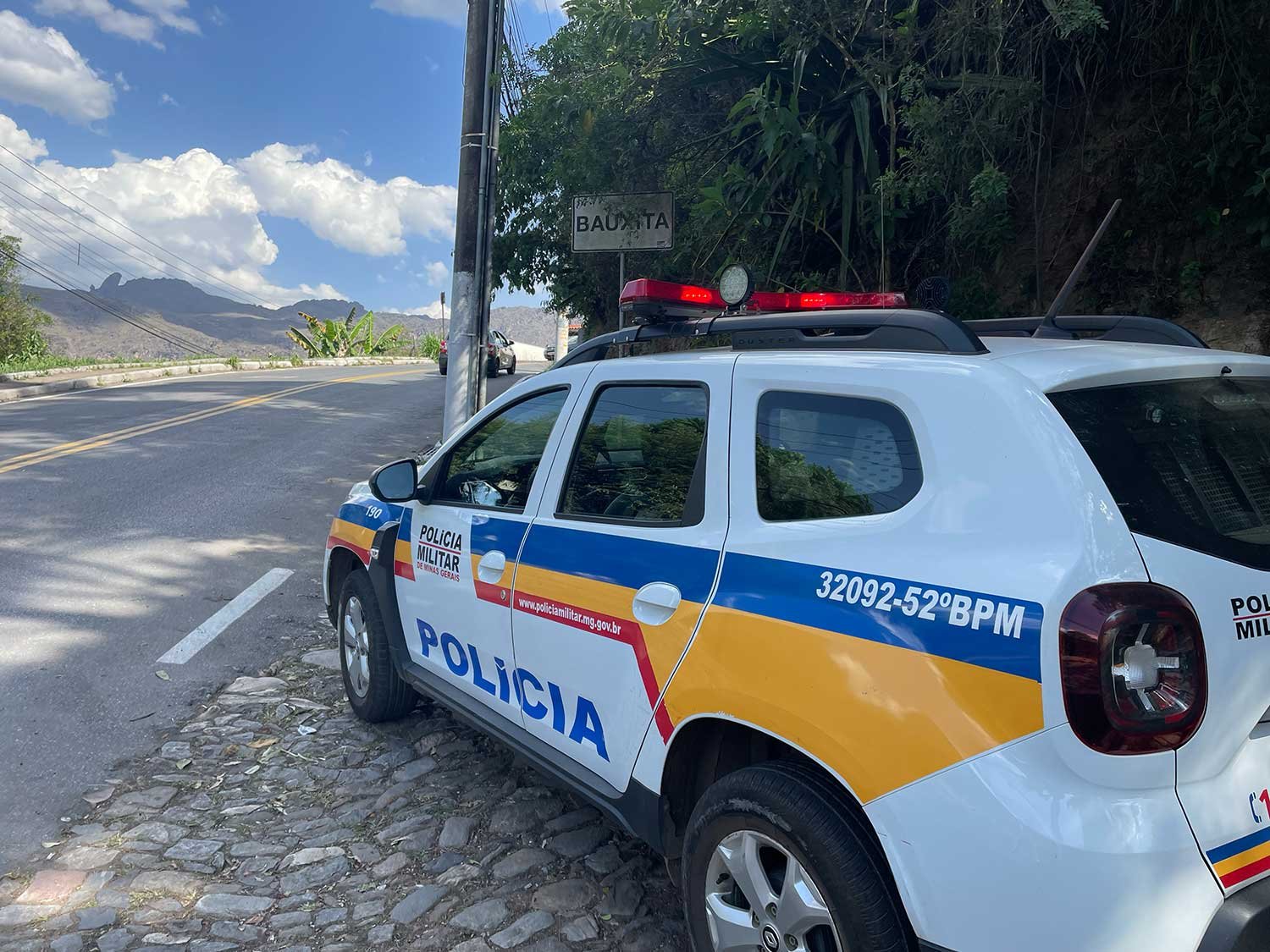 Invasão à delegacia termina com quatro presos em Ouro Branco
