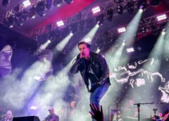 Celebrando os 25 anos do Acústico MTV, Capital Inicial emociona Ouro Preto