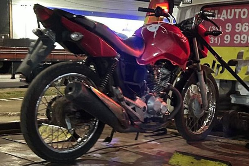 Moto furtada em Ouro Preto é recuperada pela PM em Itabirito