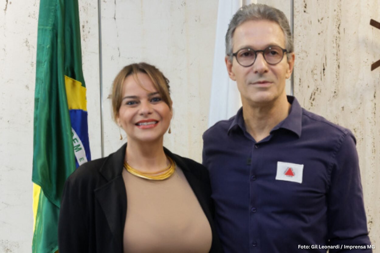 Zema empossa Bárbara Botega na Secretaria de Cultura e Turismo