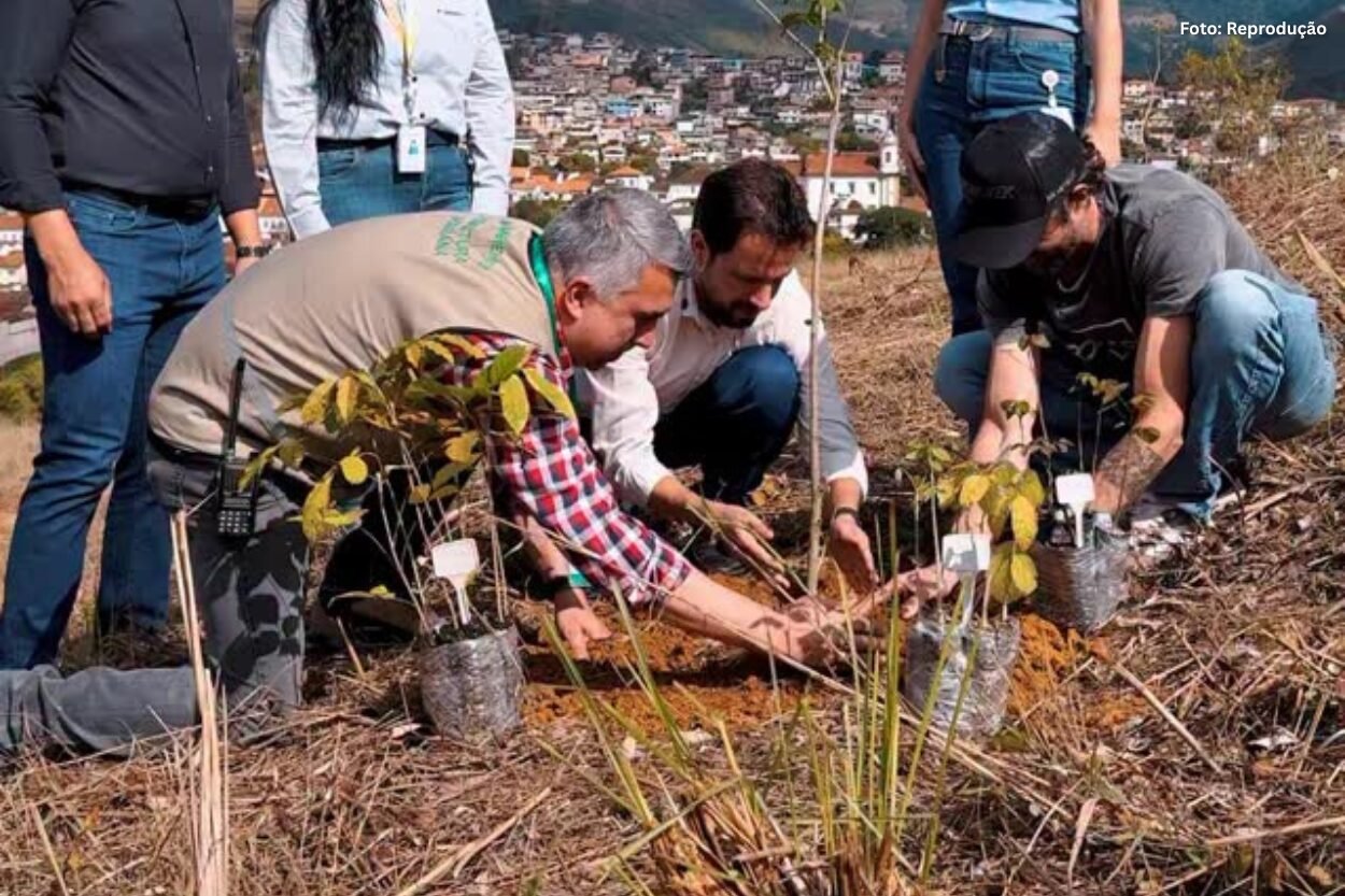 Iron Biker deixa legado com plantio de 1.600 mudas em Mariana