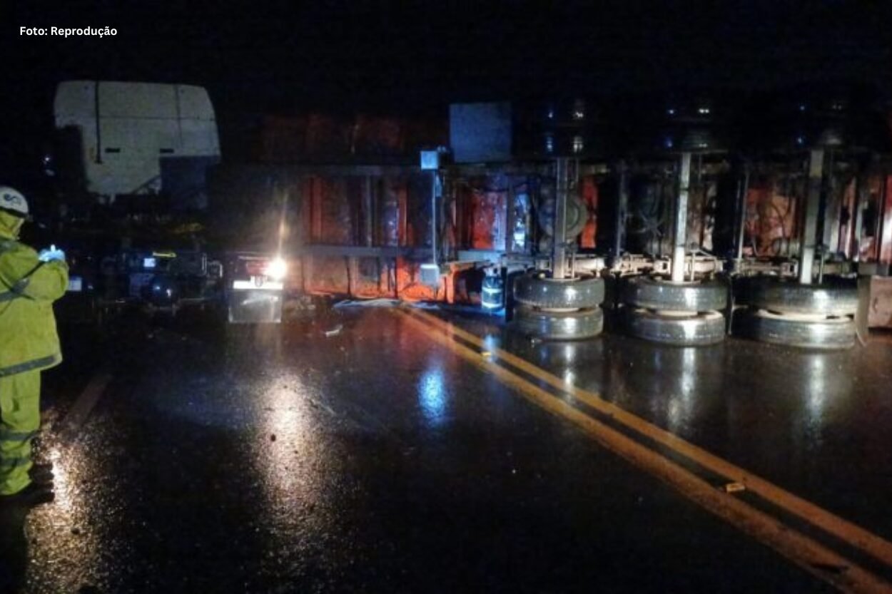 Acidente interdita BR-040 em Itabirito nesta segunda-feira