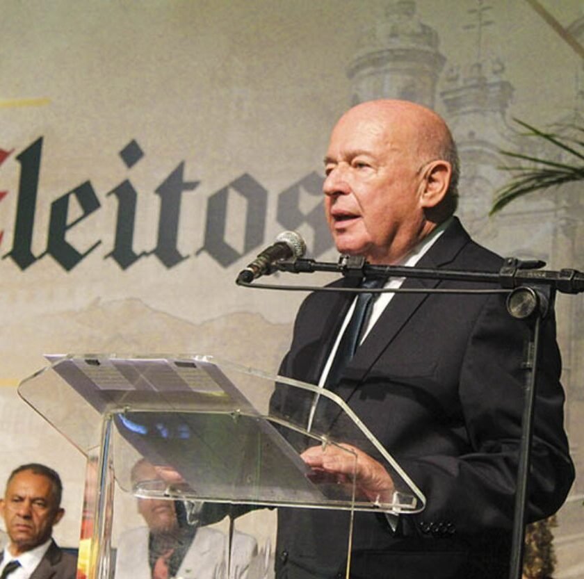 Angelo Oswaldo revela dívida de R$ 40 milhões da Prefeitura de Ouro Preto
