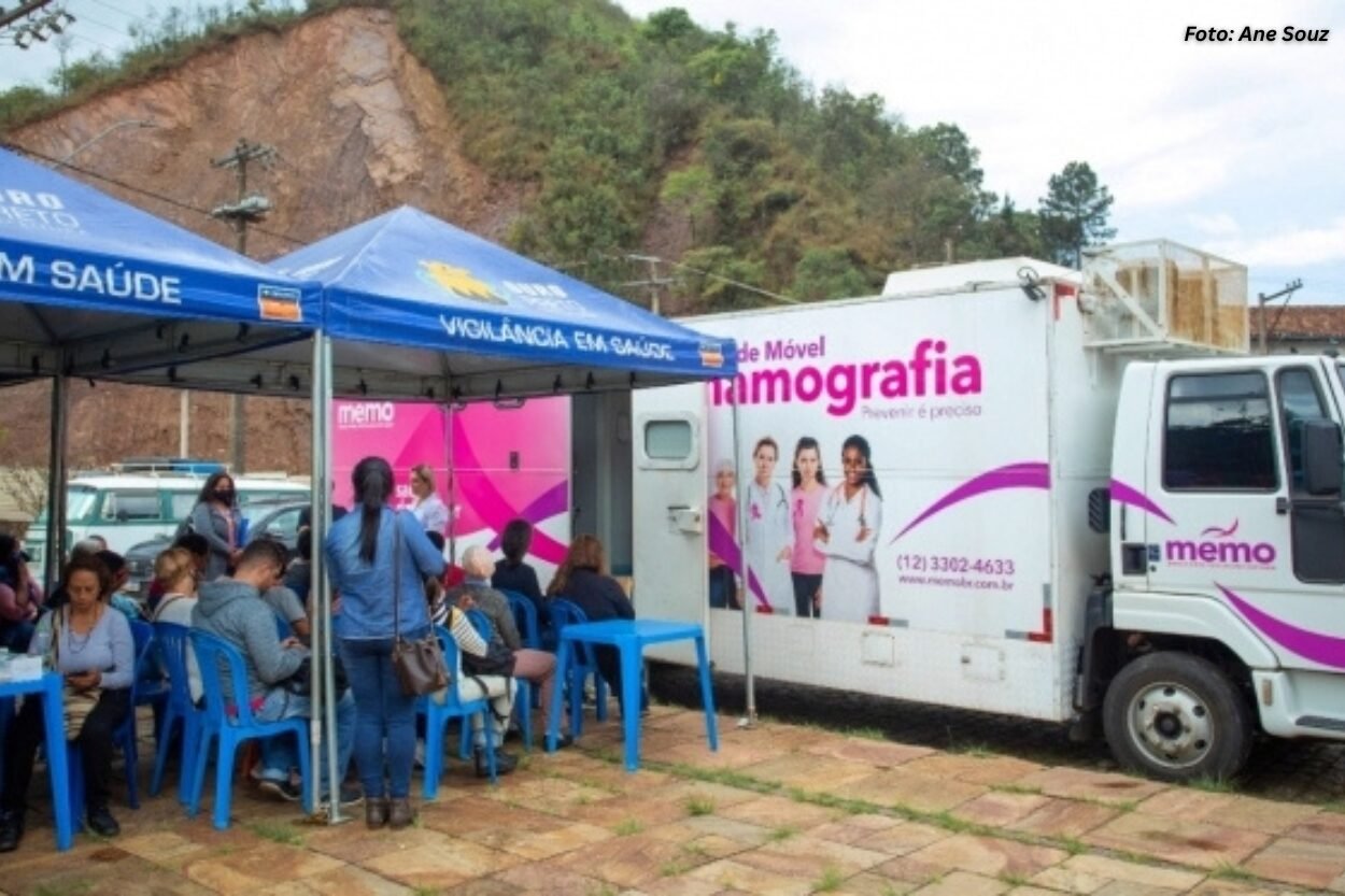 Caminhão da mamografia chega a Ouro Preto e amplia prevenção ao câncer de mama