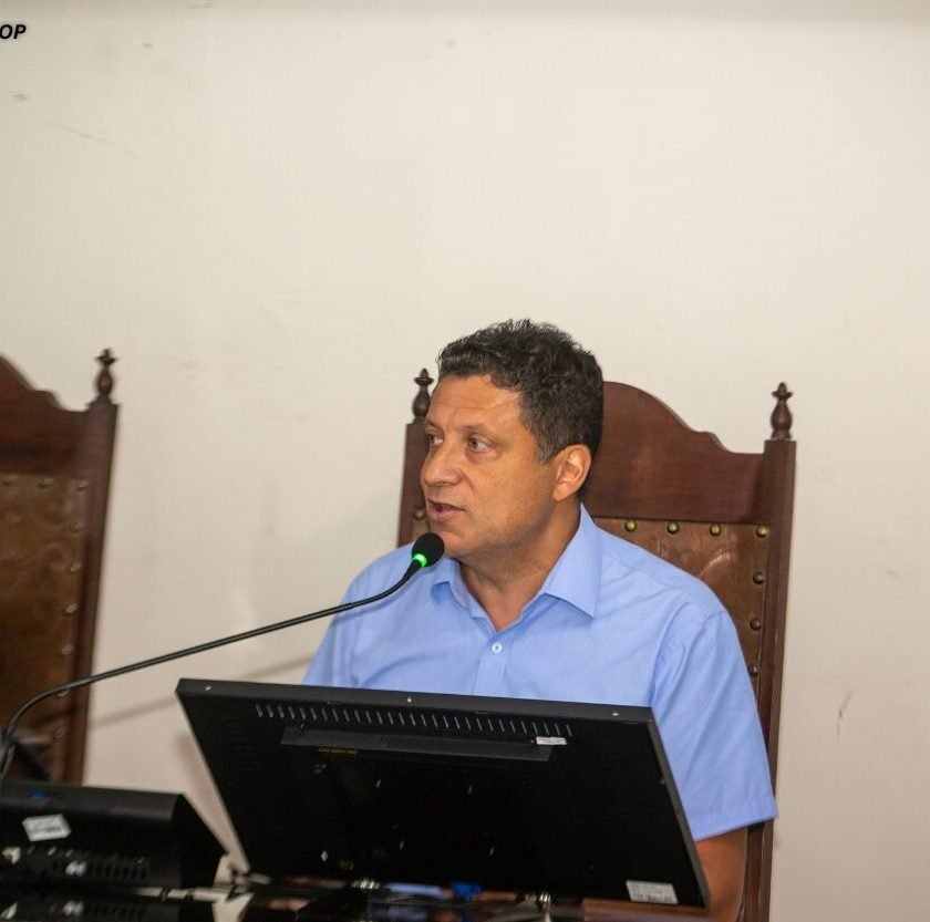 Renato Zoroastro propõe diagnóstico da escolaridade em Ouro Preto