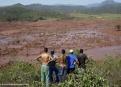 Disputa entre escritórios na Justiça inglesa pode gerar multas de milhares de reais para atingidos de Mariana