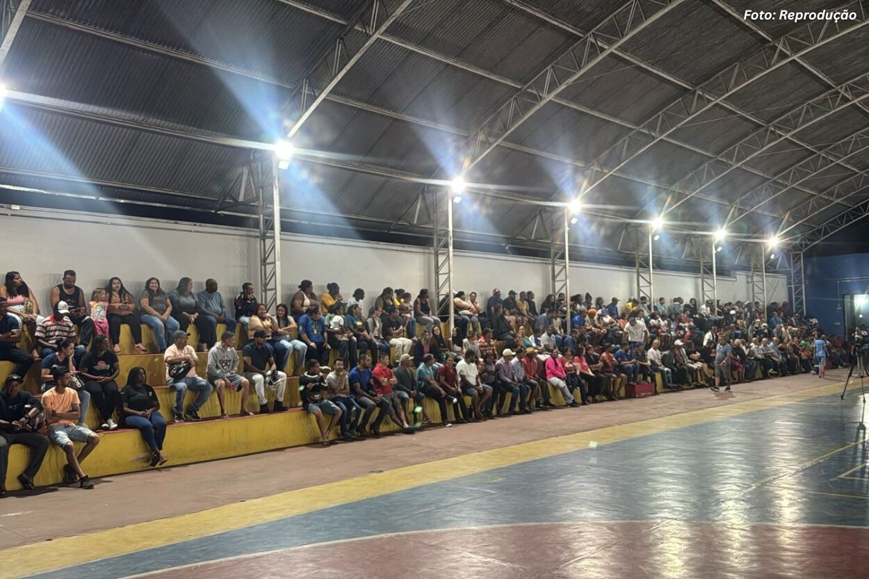 Audiência em Mariana discutiu futuro de famílias ameaçadas por remoções