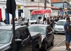 Moto da Polícia Municipal atropela mulher em Mariana