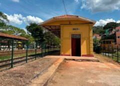 Prefeito de Moeda transfere temporariamente o gabinete para a Estação Ferroviária restaurada
