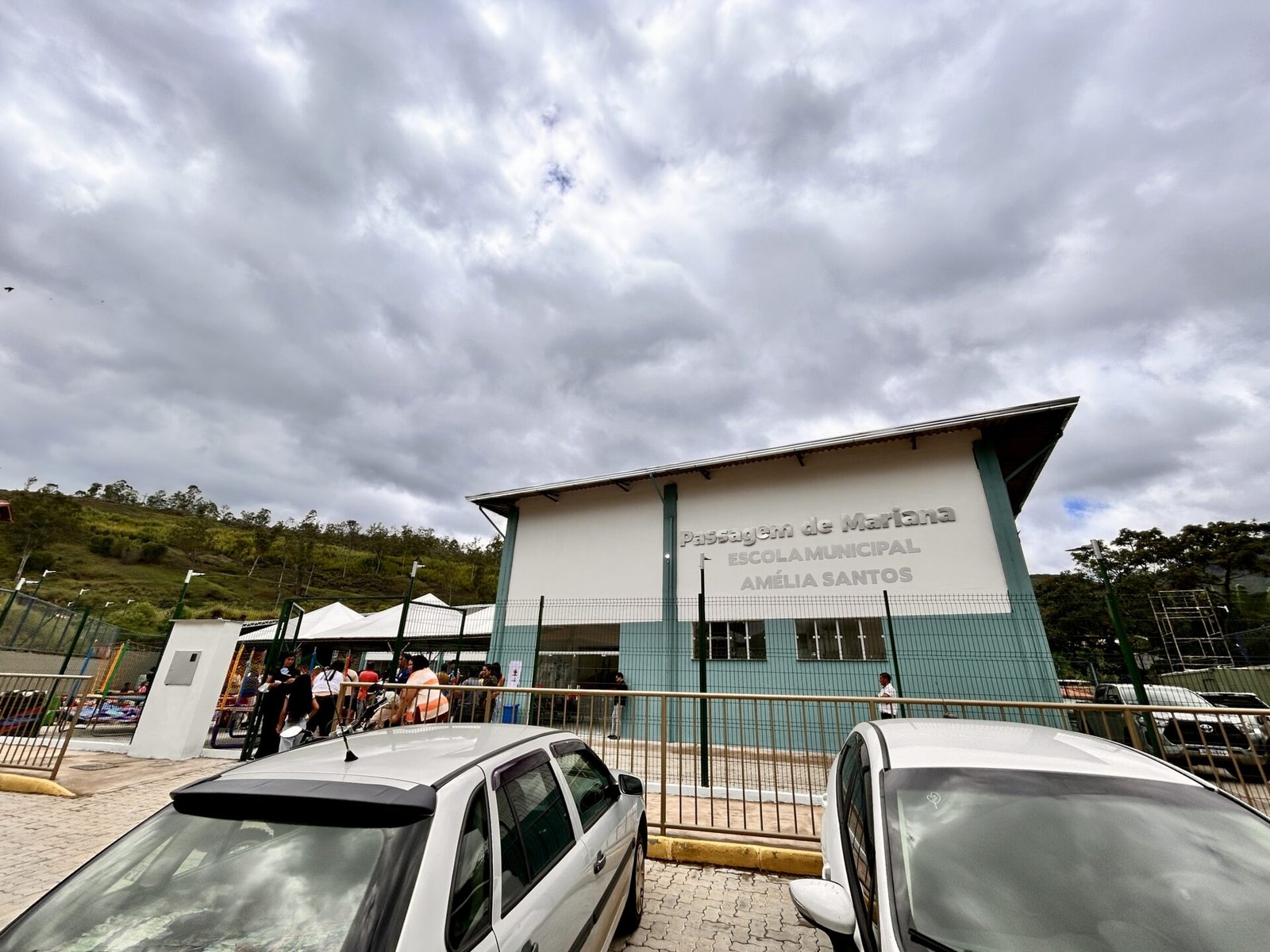 Nova Escola Amélia Santos é inaugurada em Passagem de Mariana