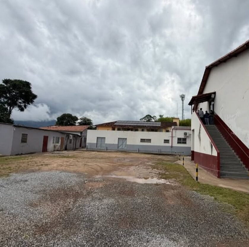 Prefeito assina ordem de serviço para construção de 10 leitos de UTI em Mariana