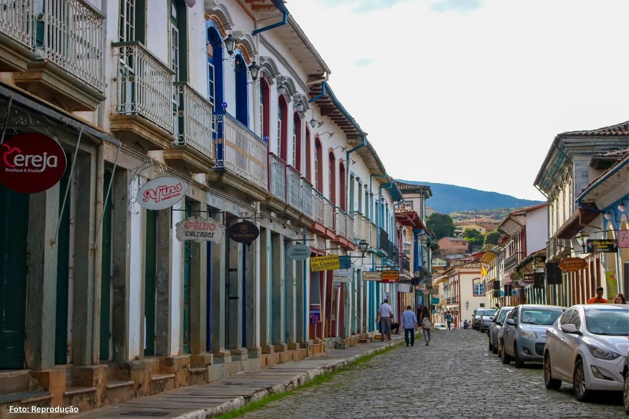 Homem é preso por importunação sexual na Rua Direita, em Mariana