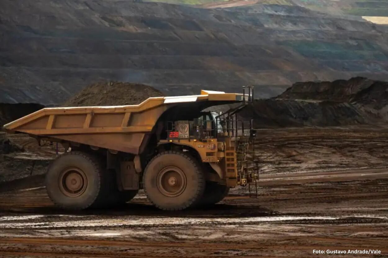Justiça paralisa atividades da Vale na Mina de Fábrica