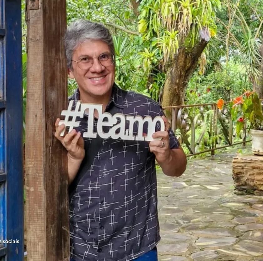 Itabiritense Thelmo Lins lança livro sobre a música brasileira em BH