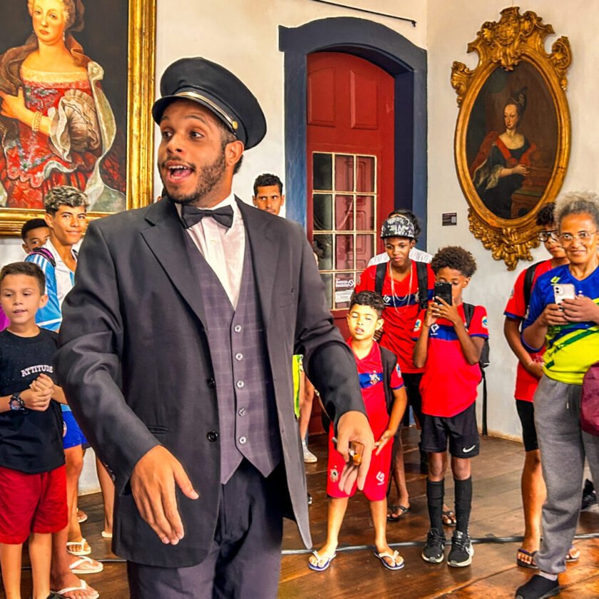 Evento cultural transforma arredores da Câmara de Mariana; veja como foi o Cenárium Cultural