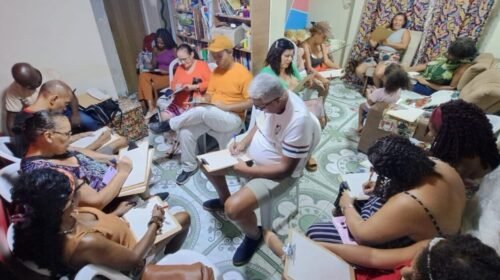 Clube literário de Realengo celebra dois anos de atividades