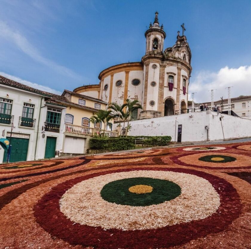 Semana Santa 2026 em Ouro Preto: veja a programação e as tradições que transformam a cidade