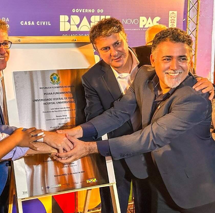 Visita de ministro à UFOP traz investimentos milionários e avanço do Hospital Universitário de Mariana