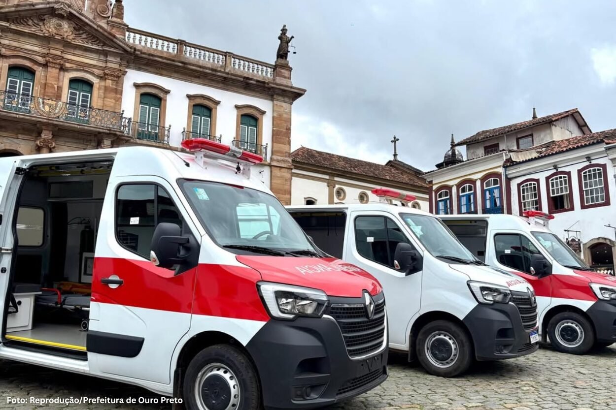 Ouro Preto amplia frota da saúde com três novas ambulâncias
