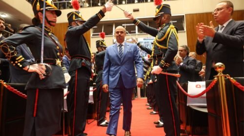 Minas Gerais tem novo governador: Mateus Simões assume após renúncia de Zema