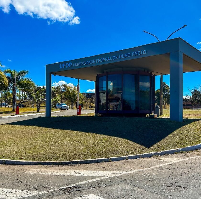 Greve na UFOP avança e pode suspender calendário acadêmico