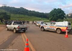 Protesto por asfalto na MG-326 mobiliza moradores