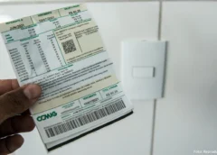 Conta de luz terá taxa extra com bandeira amarela em maio