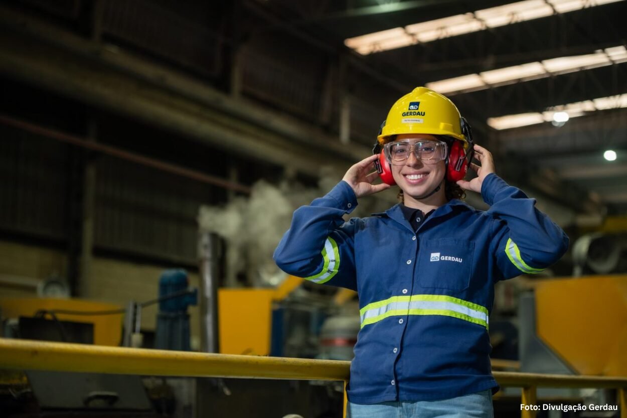 Gerdau tem vagas abertas para operadores, técnicos e área comercial