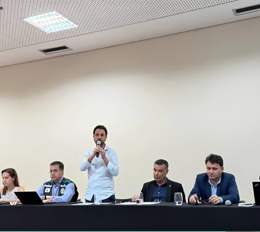 Mariana lidera articulação por R$ 7,5 bilhões em saneamento para cidades da bacia do Rio Doce