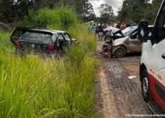 Duas pessoas morrem em colisão frontal em Conselheiro Lafaiete