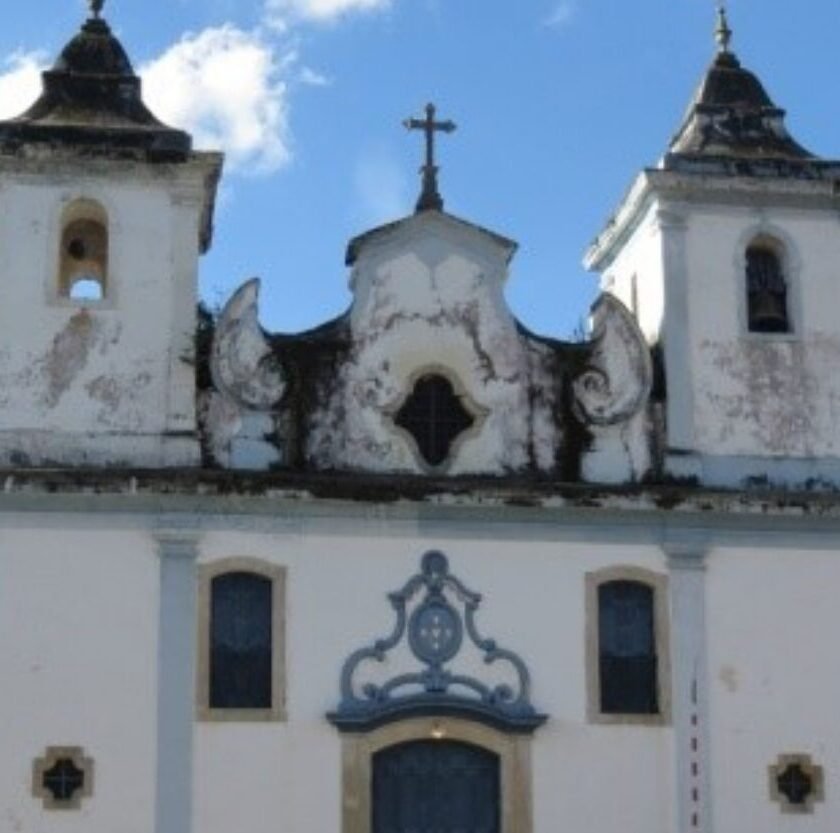Prefeito anuncia R$ 2,9 milhões para restaurar igreja histórica de Furquim, em Mariana