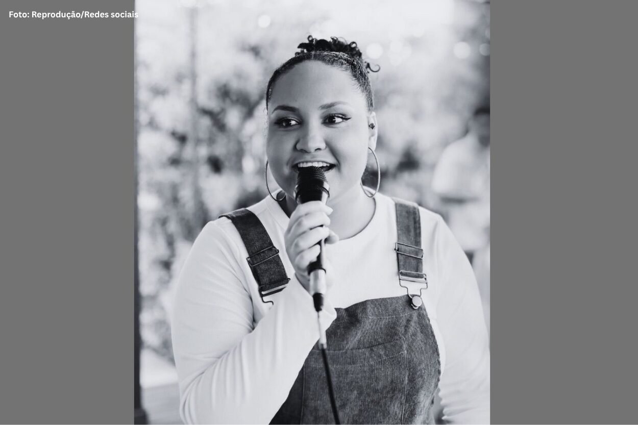 Cantora gospel Carolina Beatriz morre após acidente em brinquedo de parque em Itabirito