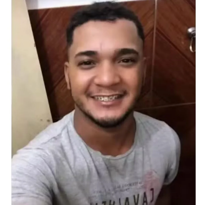 Turista de Mariana é encontrado morto após desaparecer no mar durante feriado em Guarapari