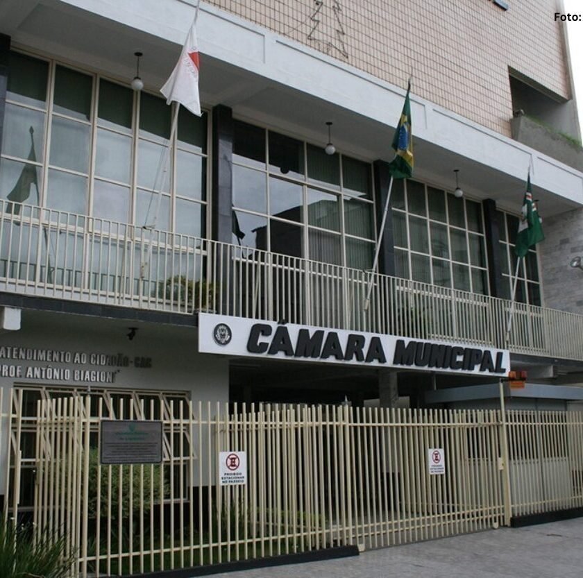 Ministério Público questiona auxílio-alimentação de vereadores em Conselheiro Lafaiete