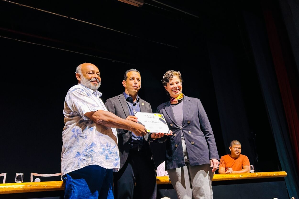 Câmara de Ouro Preto entrega Moções de Aplauso a personalidades e entidades do município