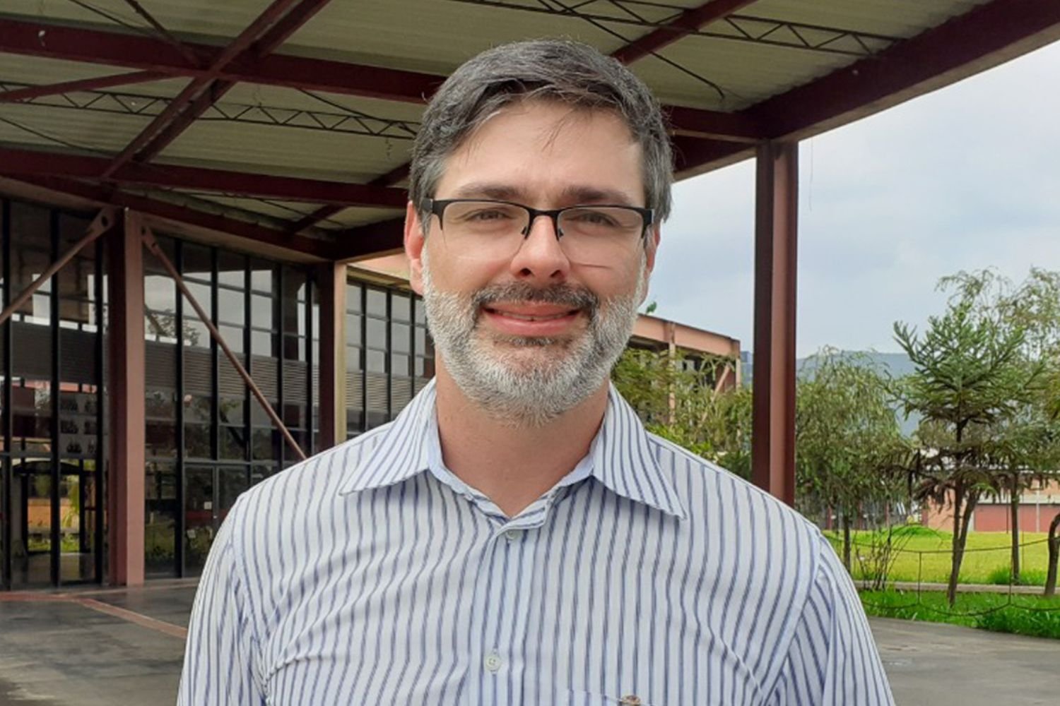 Diretor da Escola de Minas da UFOP recebera Medalha de Honra no dia 21 de Abril