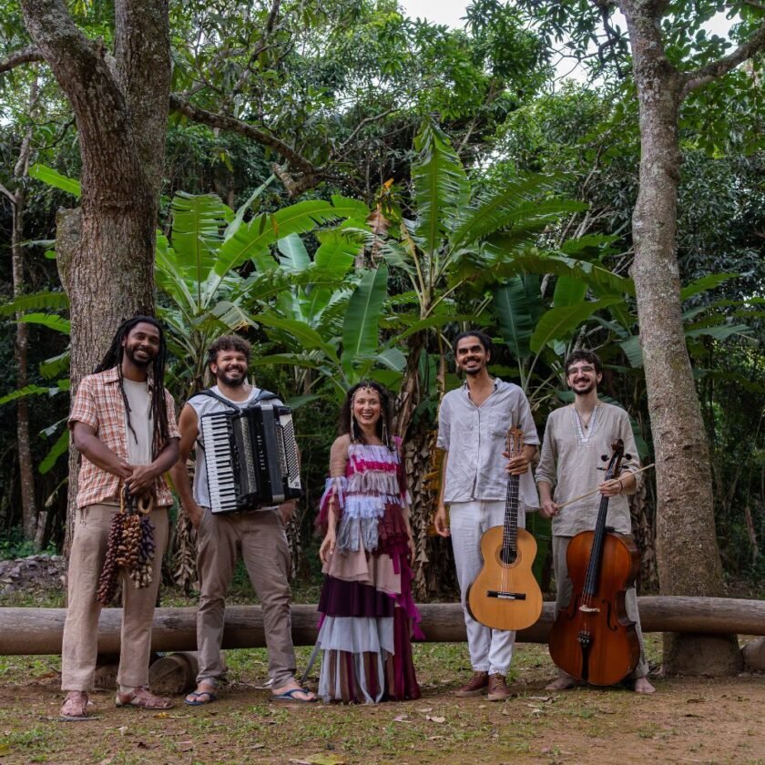 Caliandra floresce no cerrado: Show Interior emociona público em lançamento na FLONA de Paraopeba