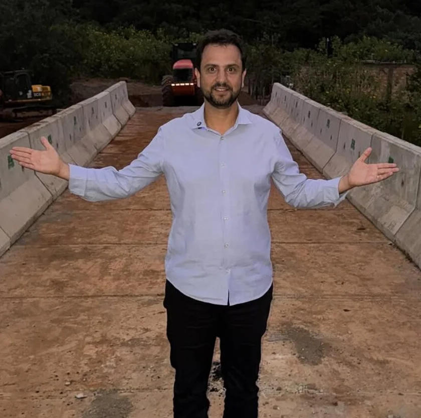 Obra de R$ 3 milhões: Prefeitura de Mariana anuncia entrega de ponte no Santo Antônio em maio