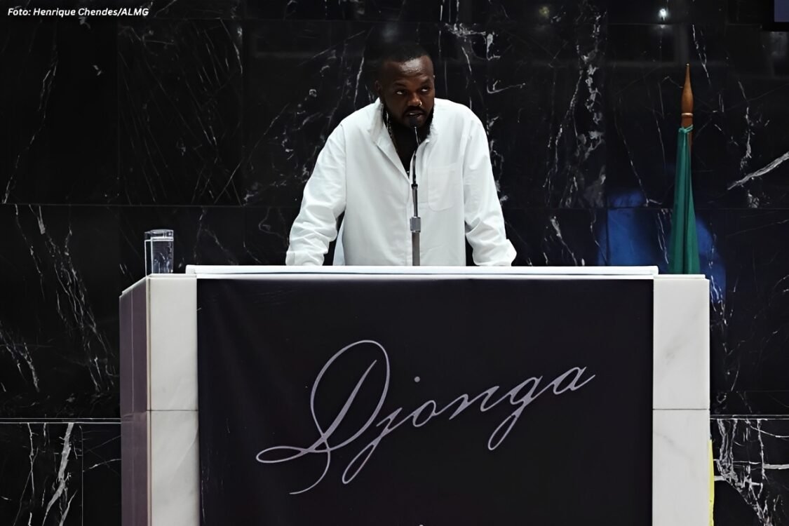 Djonga relembra passagem pela UFOP durante homenagem na ALMG