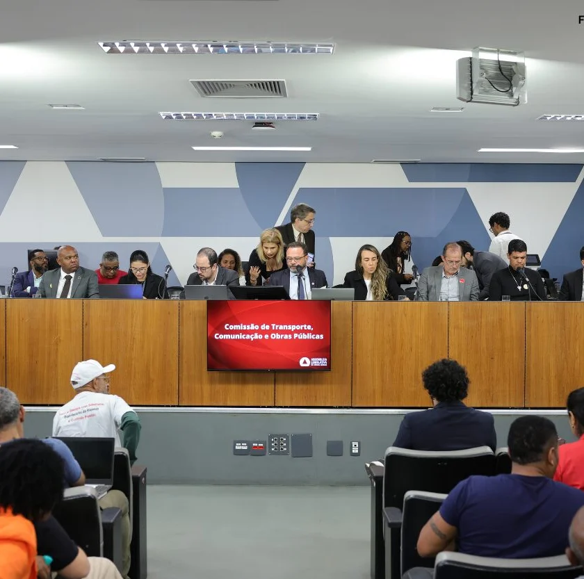 Uso de recursos da tragédia de Mariana em duplicação da BR-356 gera críticas e preocupação com demolições