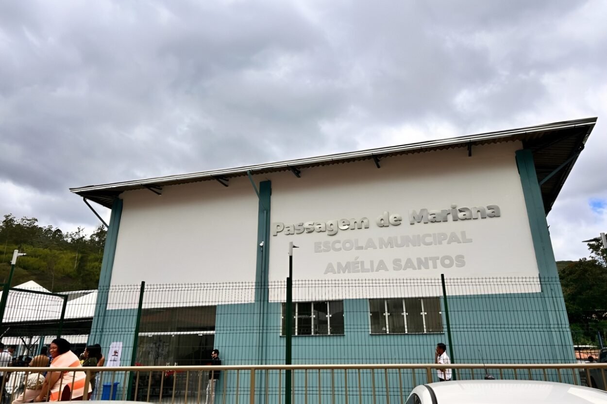 Mariana anuncia instalação de ar-condicionado em todas as escolas municipais