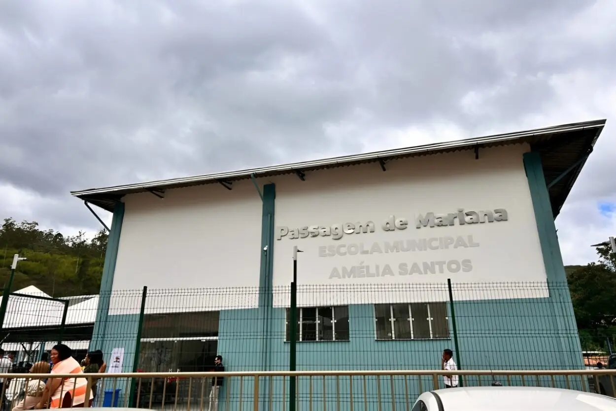 Mariana anuncia instalação de ar-condicionado em todas as escolas municipais
