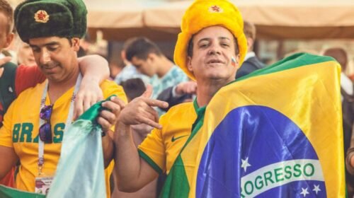 Trabalhador terá folga nos jogos do Brasil na Copa? Veja o que diz a lei