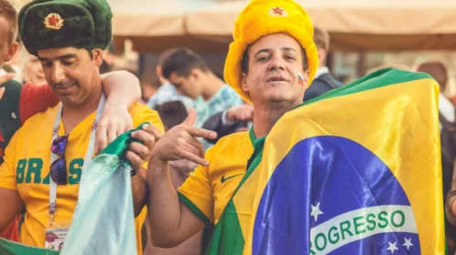 Trabalhador terá folga nos jogos do Brasil na Copa? Veja o que diz a lei