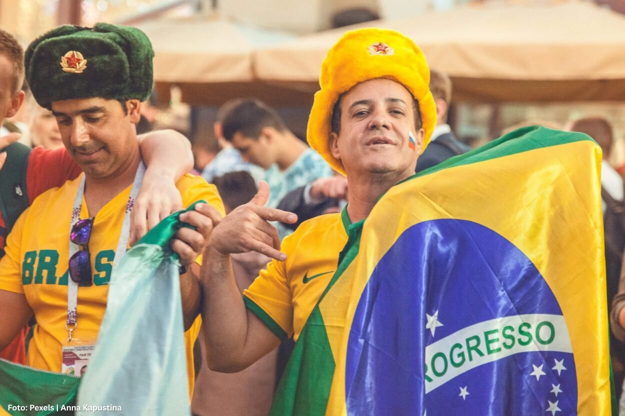 Trabalhador terá folga nos jogos do Brasil na Copa? Veja o que diz a lei